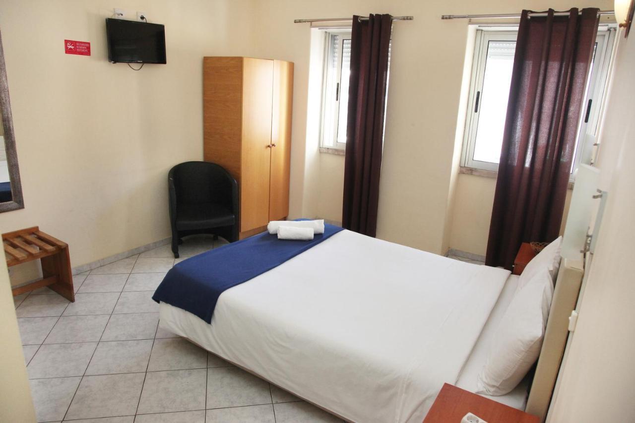 Lisbon Suite Home Gasthof 2*